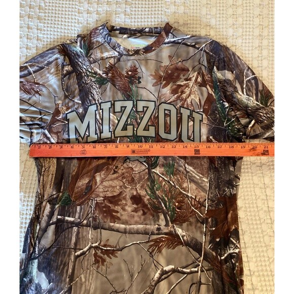 Under Armour T Shirt Sz Small MIZZOU Real Tree Camo Green Heat Gear Loose - Picture 6 of 8